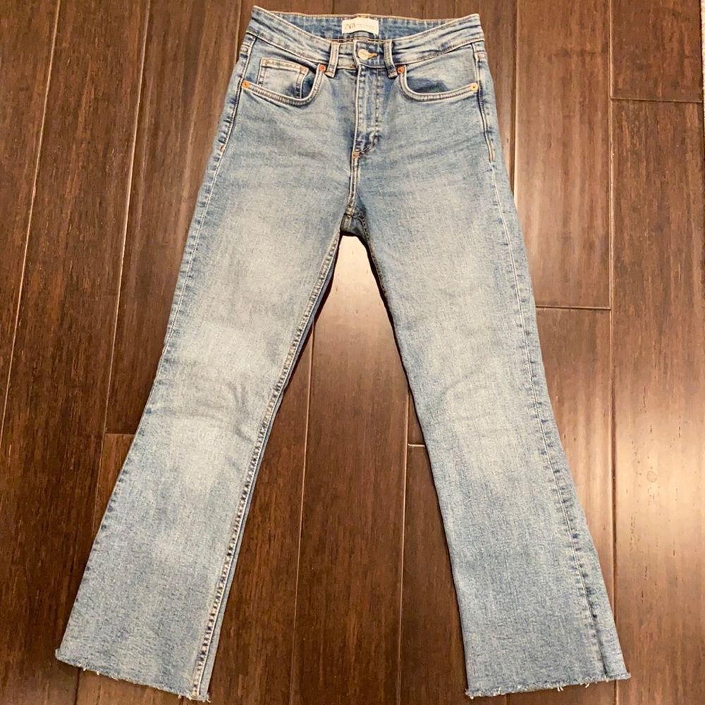 Zara mid-rise flare jean